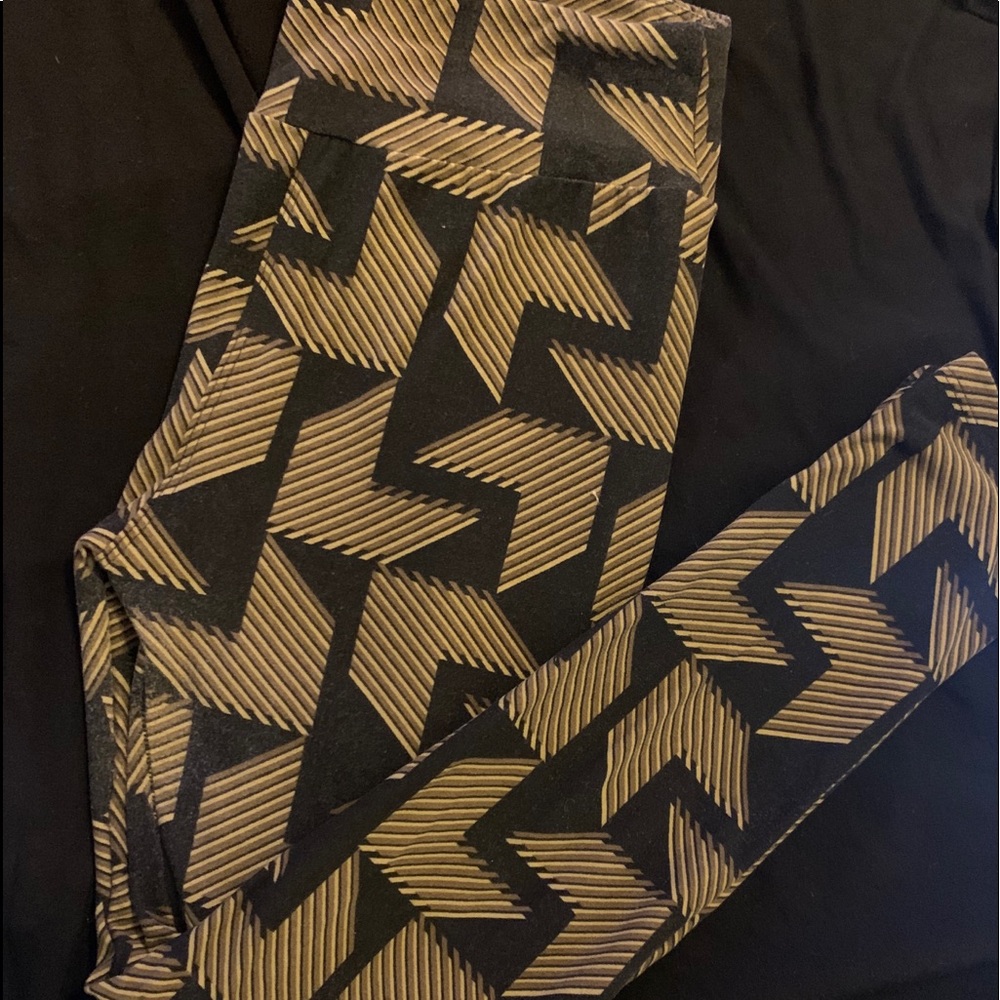 LuLaRoe OS Leggings
